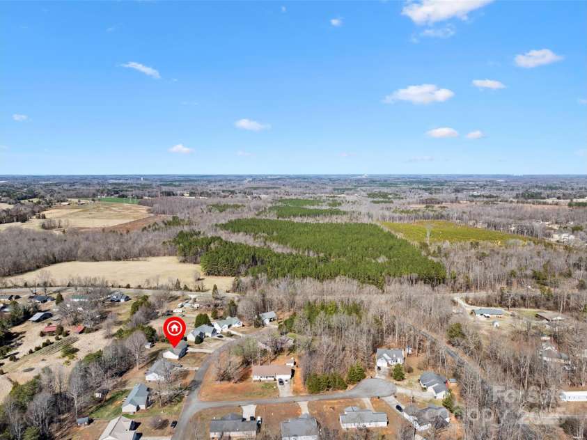 1345 Beagle Run, Salisbury, NC 28146.  MLS# CAR4228389, YatesRealty ID 2190. 