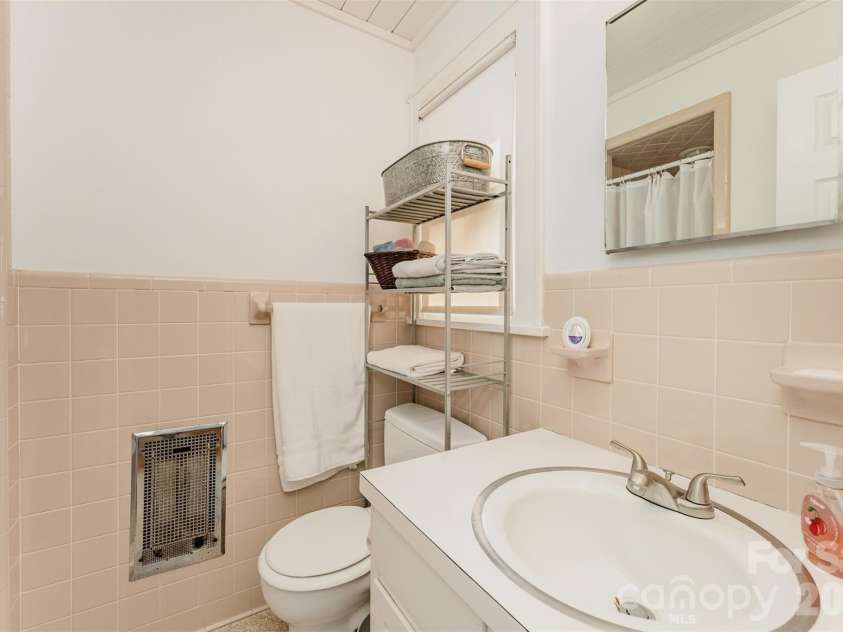 1212 Rowan Mills Road, Salisbury, NC 28147.  MLS# CAR4325486, YatesRealty ID 21900. 