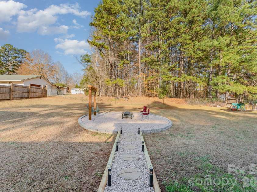 1212 Rowan Mills Road, Salisbury, NC 28147.  MLS# CAR4325486, YatesRealty ID 21900. 