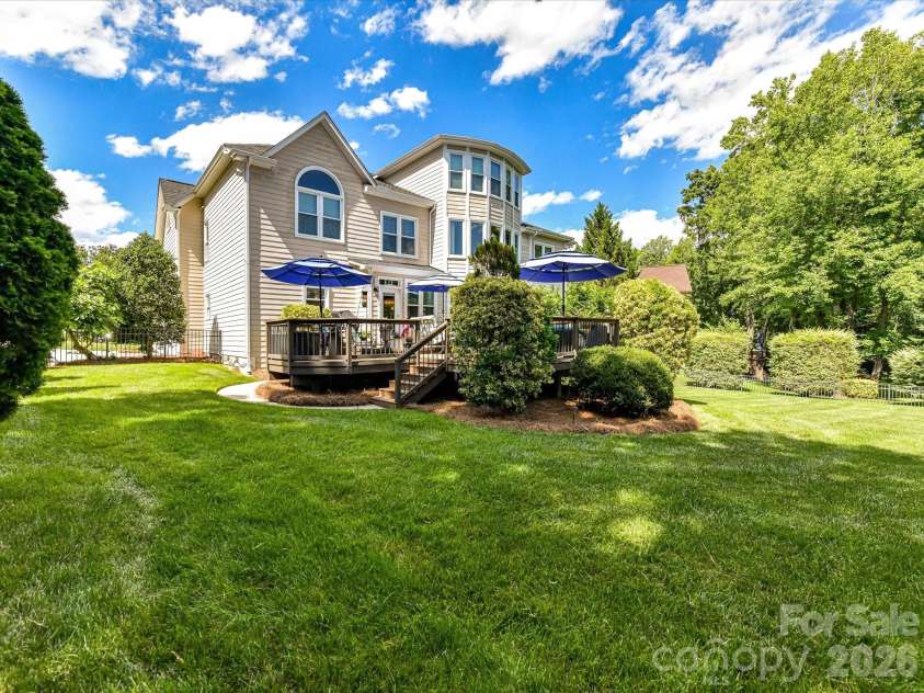 27246 Preston Place, Fort Mill, SC 29707.  MLS# CAR4372170, YatesRealty ID 21901. 