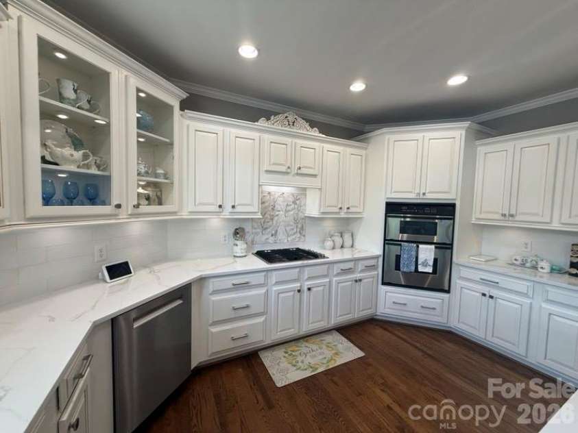 27246 Preston Place, Fort Mill, SC 29707.  MLS# CAR4372170, YatesRealty ID 21901. 