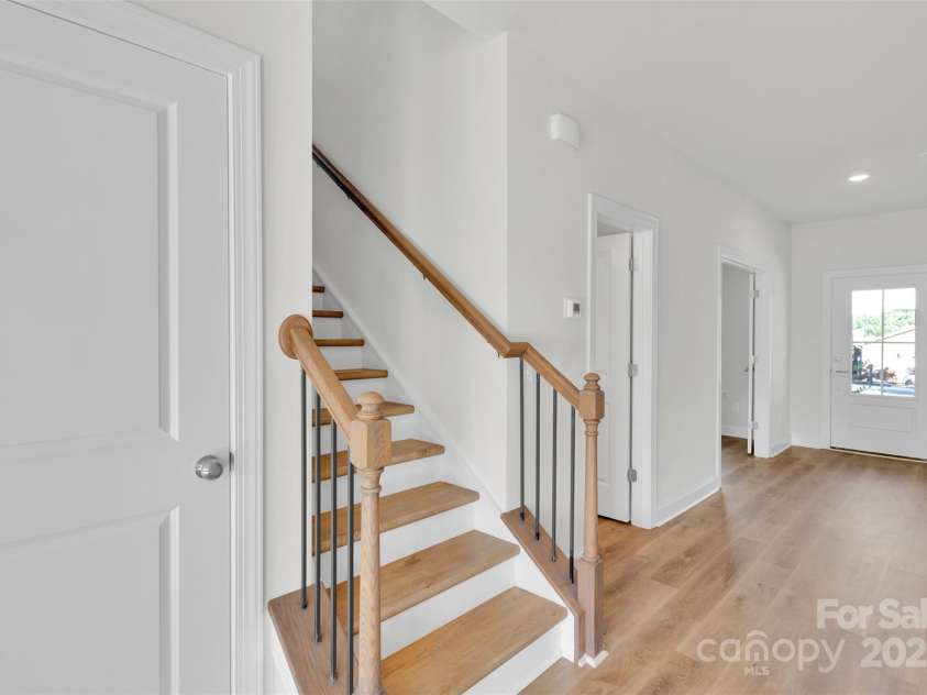 726 Lithia Inn Road, Lincolnton, NC 28092.  MLS# CAR4295169, YatesRealty ID 21901. 