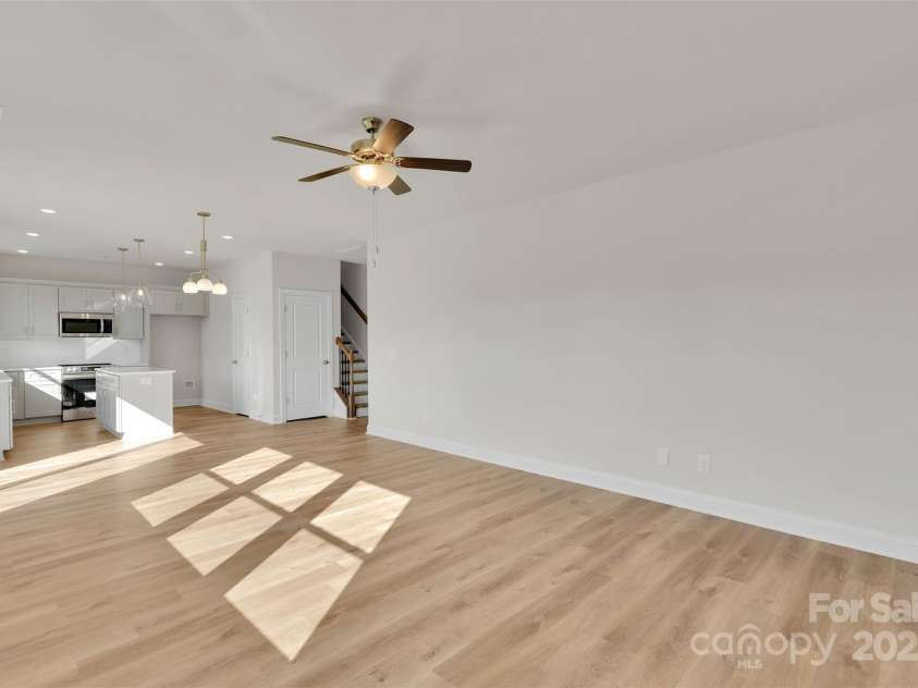 726 Lithia Inn Road, Lincolnton, NC 28092.  MLS# CAR4295169, YatesRealty ID 21901. 