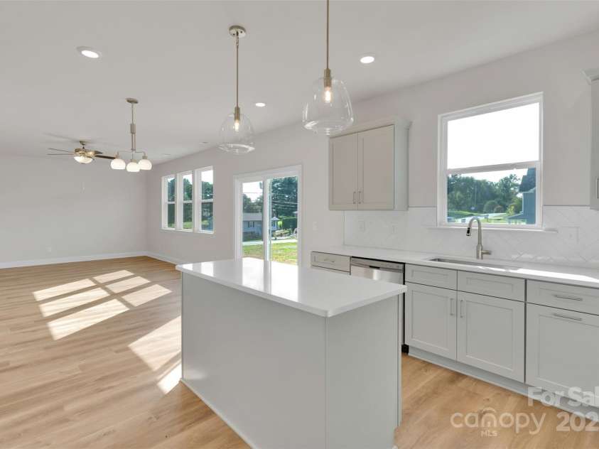 726 Lithia Inn Road, Lincolnton, NC 28092.  MLS# CAR4295169, YatesRealty ID 21901. 