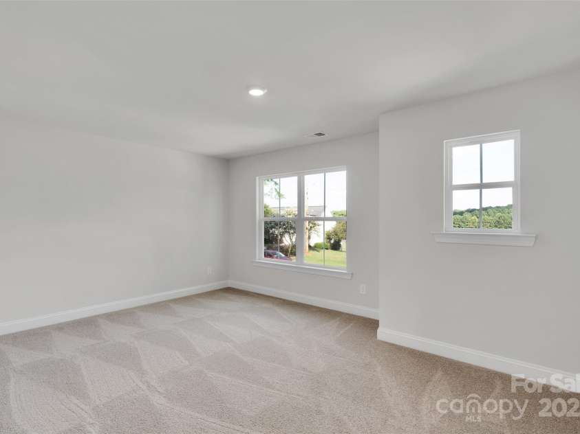 726 Lithia Inn Road, Lincolnton, NC 28092.  MLS# CAR4295169, YatesRealty ID 21901. 