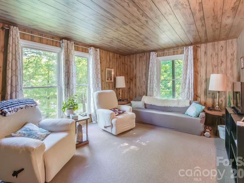 2208 Singleton Creek Road, Liberty Hill, SC 29074.  MLS# CAR4381671, YatesRealty ID 21904. 
