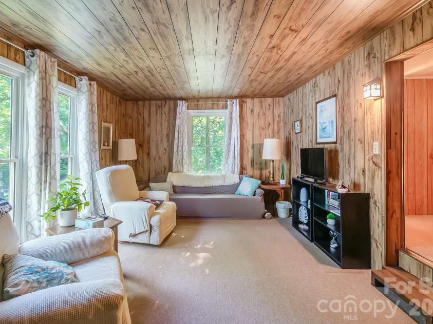 2208 Singleton Creek Road, Liberty Hill, SC 29074.  MLS# CAR4381671, YatesRealty ID 21904. 