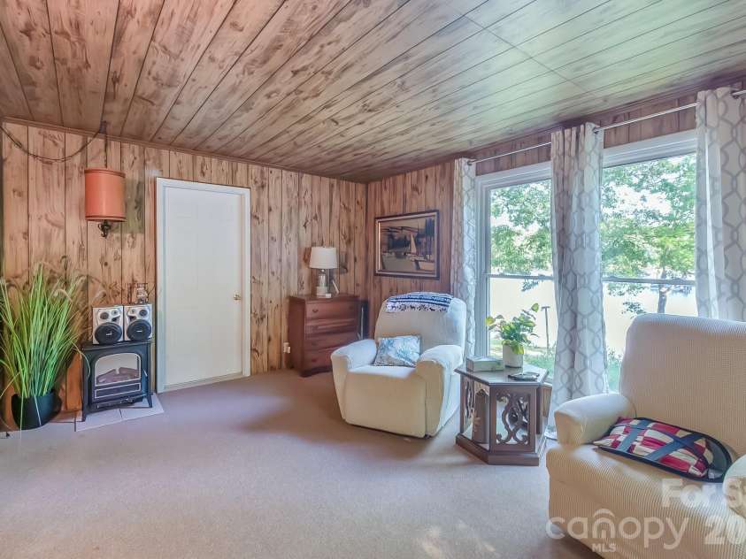 2208 Singleton Creek Road, Liberty Hill, SC 29074.  MLS# CAR4381671, YatesRealty ID 21904. 