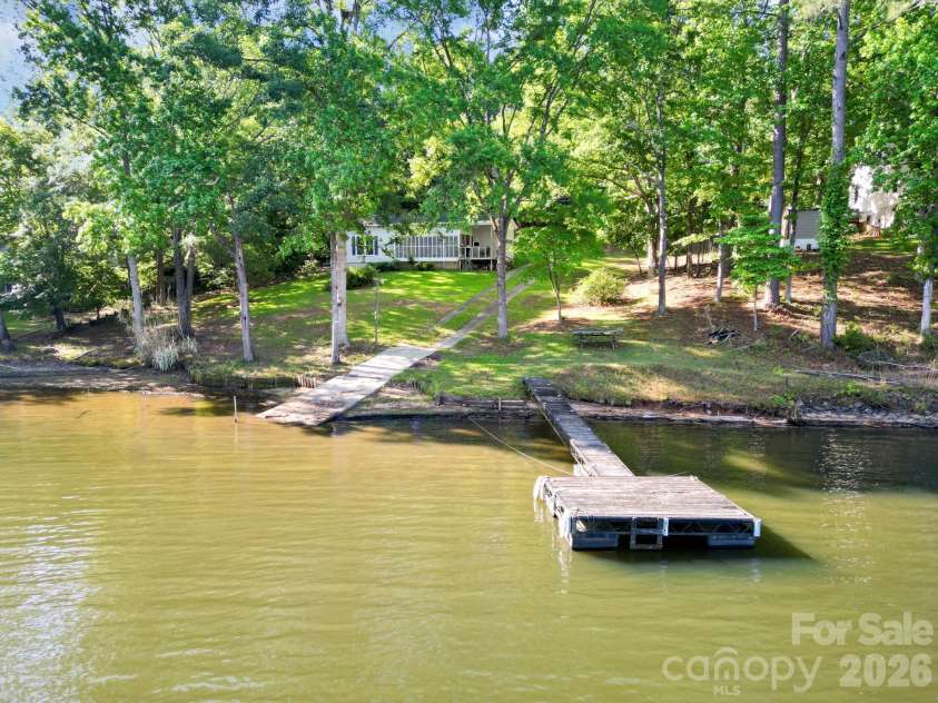 2208 Singleton Creek Road, Liberty Hill, SC 29074.  MLS# CAR4381671, YatesRealty ID 21904. 