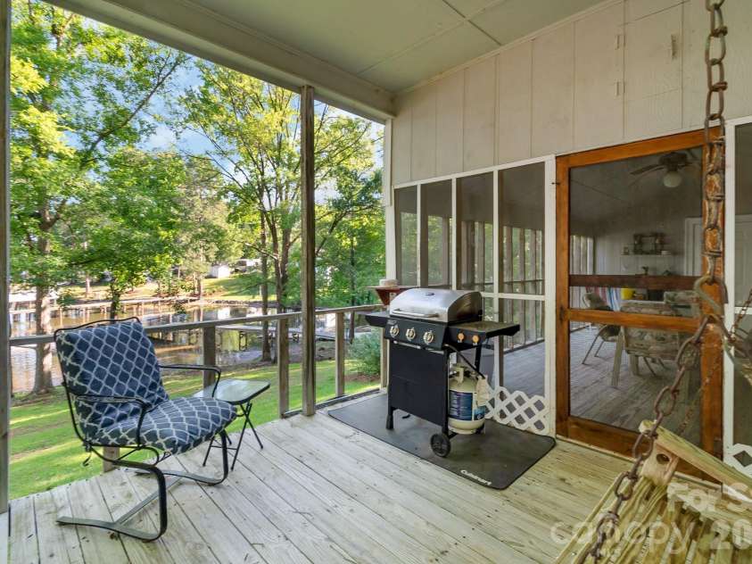 2208 Singleton Creek Road, Liberty Hill, SC 29074.  MLS# CAR4381671, YatesRealty ID 21904. 