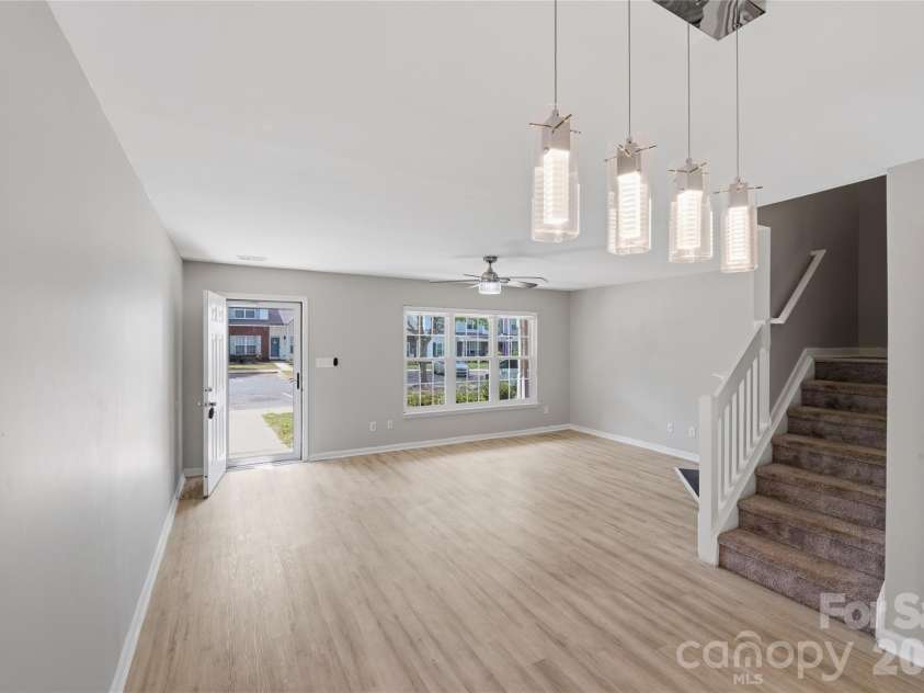 7709 Petrea Lane, Charlotte, NC 28227.  MLS# CAR4359420, YatesRealty ID 21907. 
