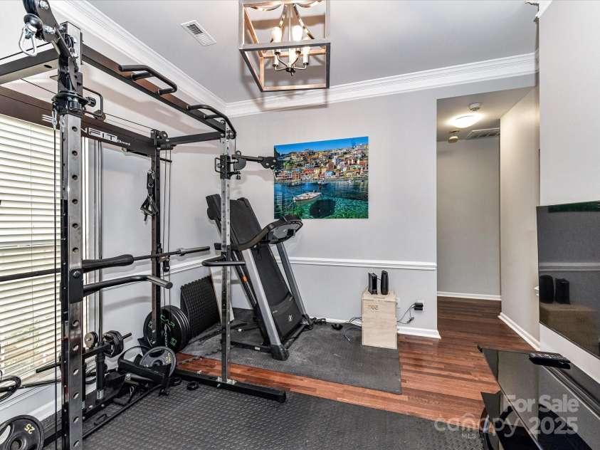 7507 Reedy Creek Road, Charlotte, NC 28215.  MLS# CAR4233019, YatesRealty ID 21908. Formal Dining/Office/Flex Space