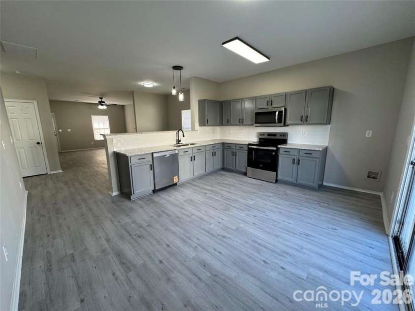 9019 Newfield Street, Charlotte, NC 28216.  MLS# CAR4377935, YatesRealty ID 21909. 