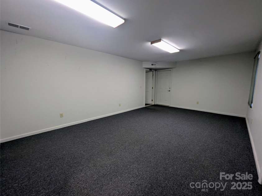 2 Pleasant Hill Drive, Franklin, NC 28734.  MLS# CAR4287467, YatesRealty ID 2191. 