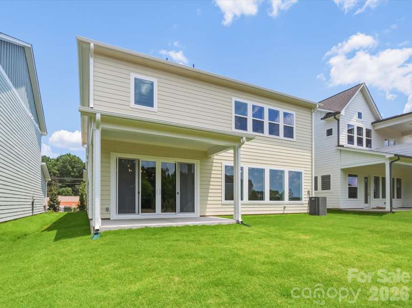 16024 Cloud Nine Court, Matthews, NC 28105.  MLS# CAR4349427, YatesRealty ID 21910. Rear Elevation