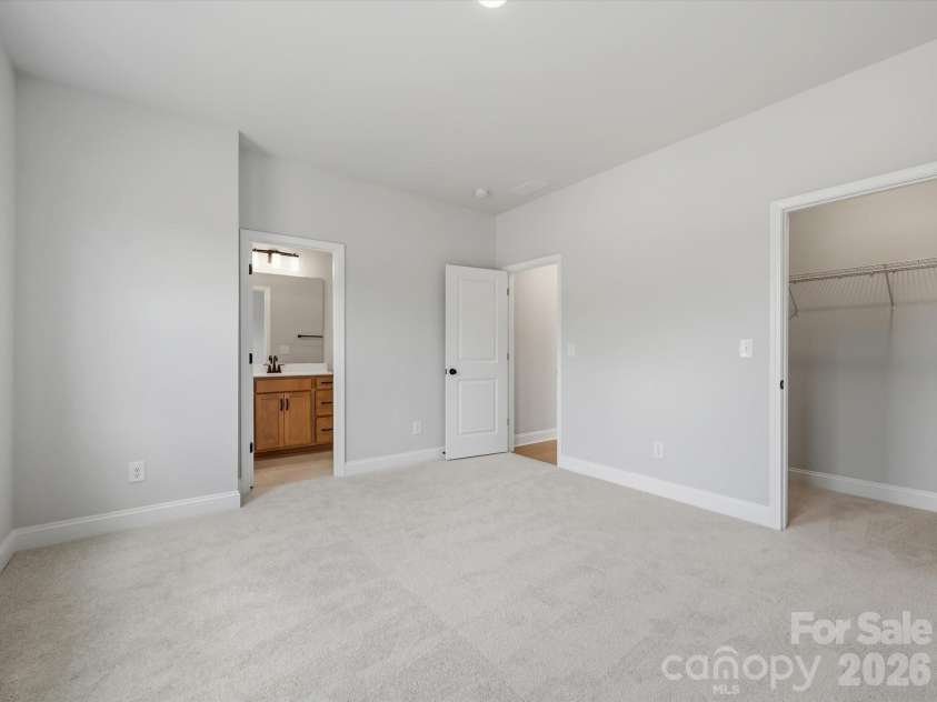 16024 Cloud Nine Court, Matthews, NC 28105.  MLS# CAR4349427, YatesRealty ID 21910. Secondary Bedroom