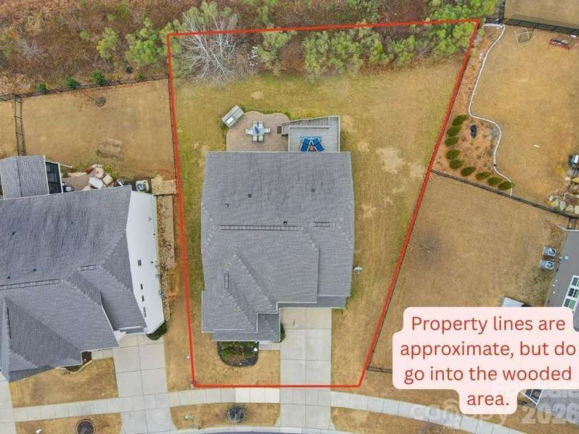 1404 Bryson Gap Drive, Fort Mill, SC 29715.  MLS# CAR4337751, YatesRealty ID 21911. 