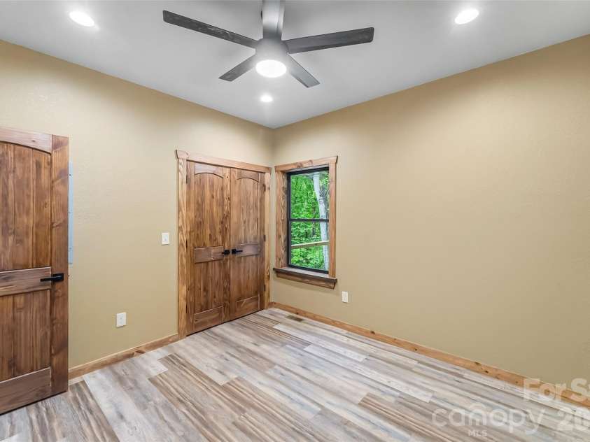 1737 Newfound Road, Leicester, NC 28748.  MLS# CAR4378816, YatesRealty ID 21912. 