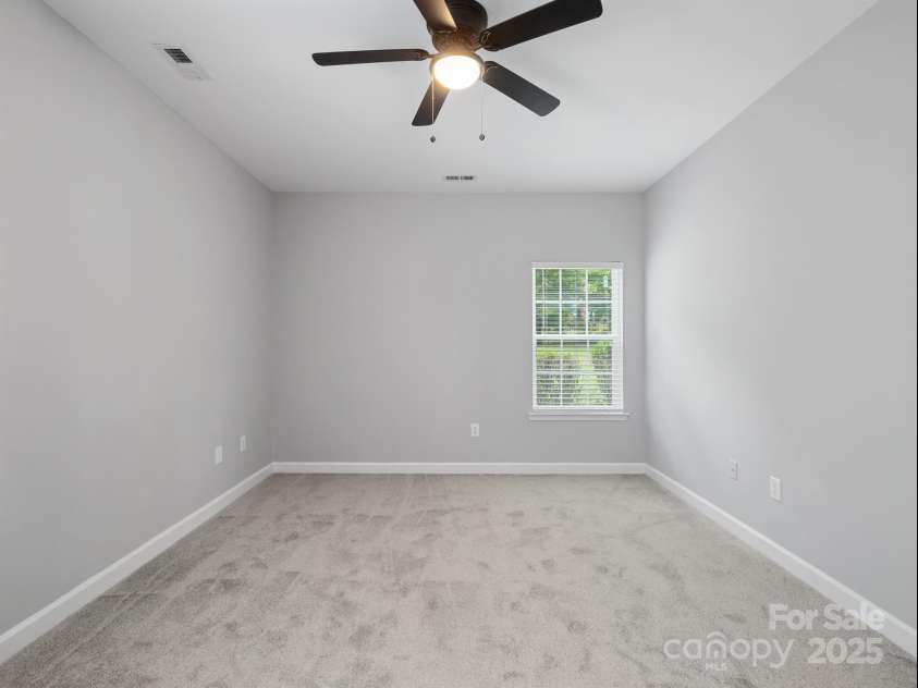 908 Sundance Drive, Gastonia, NC 28054.  MLS# CAR4254776, YatesRealty ID 21912. 