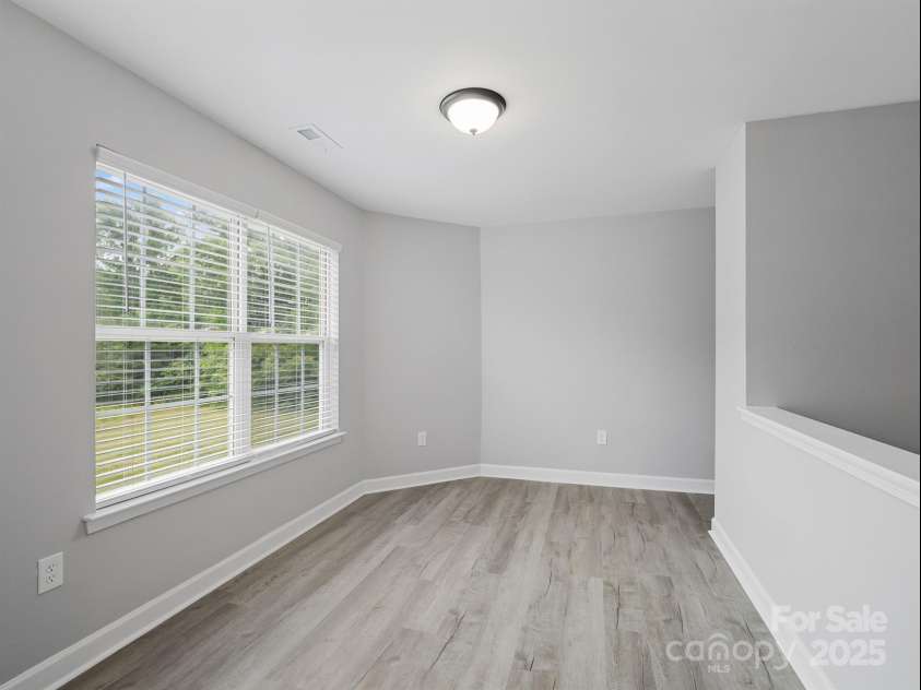 908 Sundance Drive, Gastonia, NC 28054.  MLS# CAR4254776, YatesRealty ID 21912. 