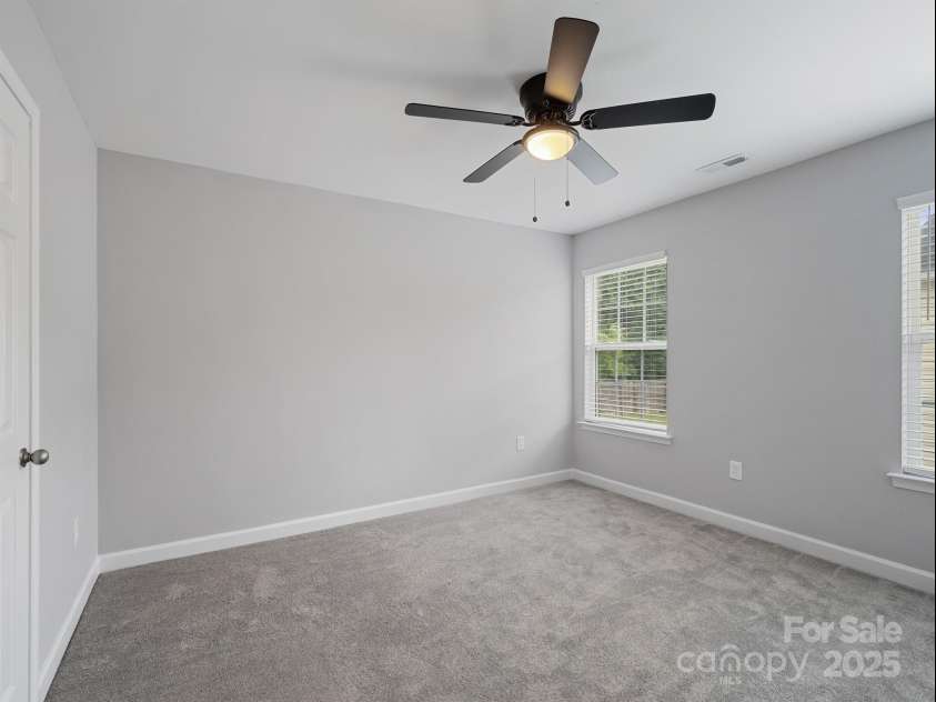 908 Sundance Drive, Gastonia, NC 28054.  MLS# CAR4254776, YatesRealty ID 21912. 