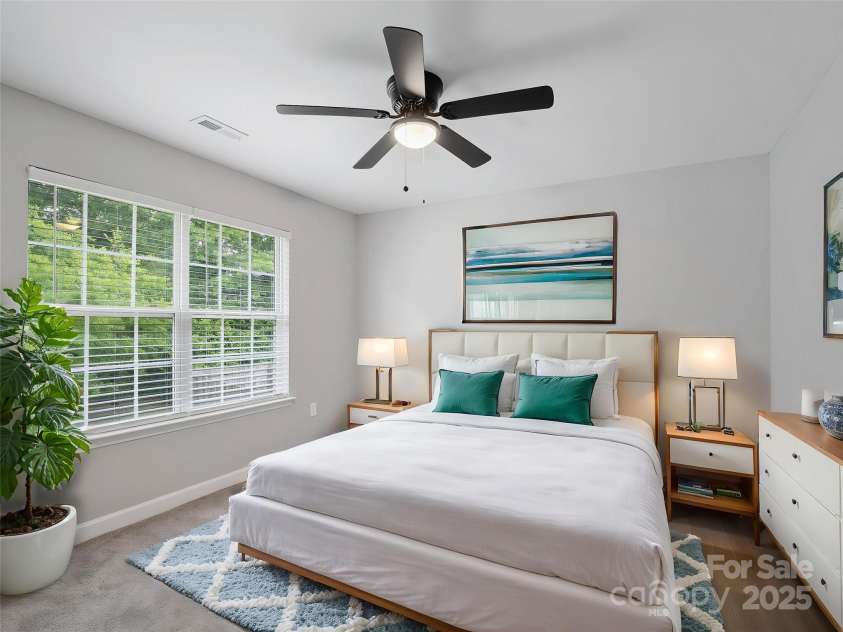 908 Sundance Drive, Gastonia, NC 28054.  MLS# CAR4254776, YatesRealty ID 21912. 