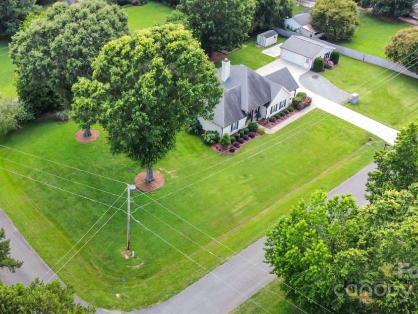 5701 Cedar Hill Drive, Monroe, NC 28110.  MLS# CAR4271384, YatesRealty ID 21913. 