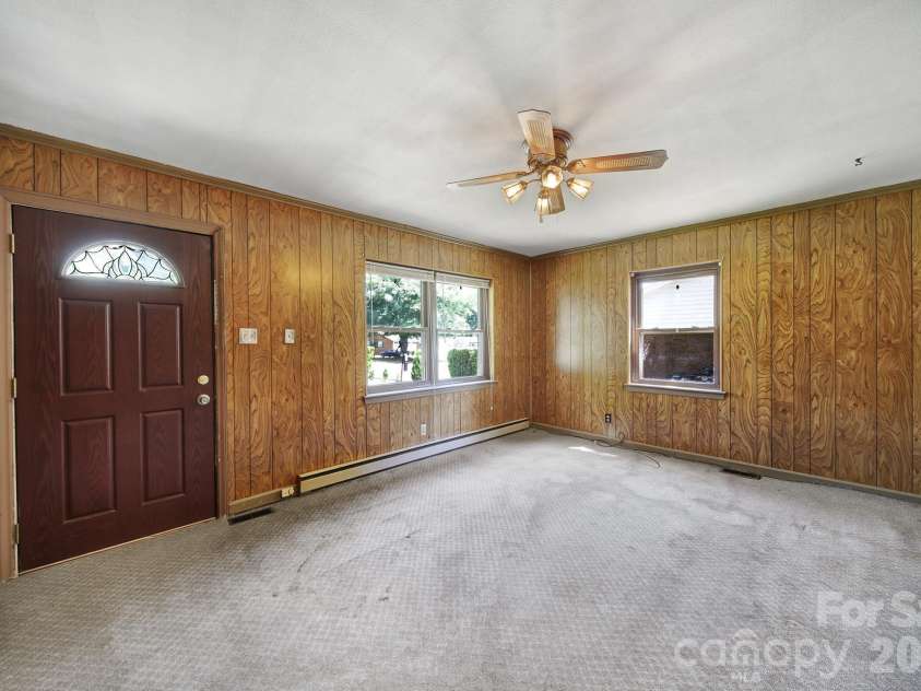 804 Finley Court, Rock Hill, SC 29730.  MLS# CAR4377635, YatesRealty ID 21914. 