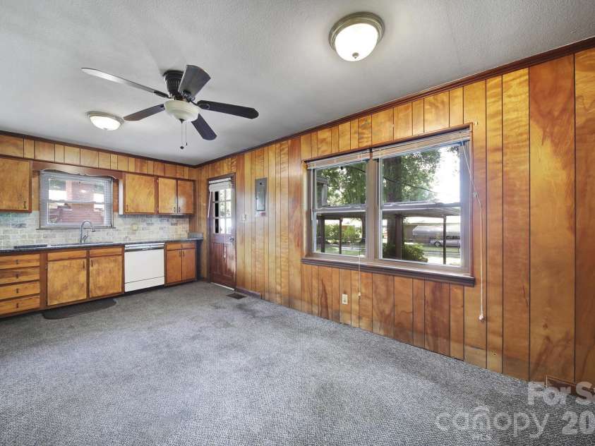 804 Finley Court, Rock Hill, SC 29730.  MLS# CAR4377635, YatesRealty ID 21914. 