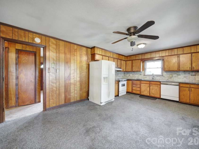 804 Finley Court, Rock Hill, SC 29730.  MLS# CAR4377635, YatesRealty ID 21914. 