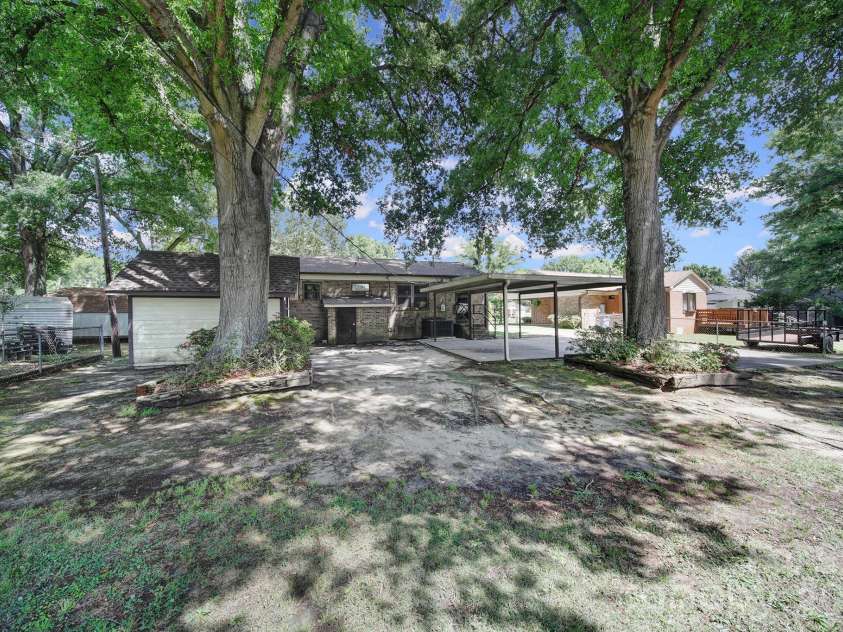 804 Finley Court, Rock Hill, SC 29730.  MLS# CAR4377635, YatesRealty ID 21914. 