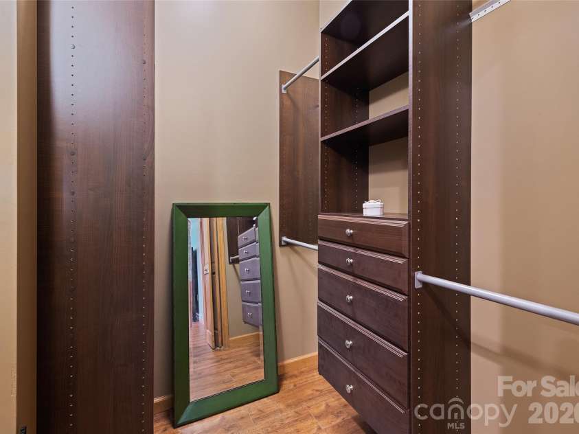 72 Tadpole Lane, Waynesville, NC 28785.  MLS# CAR4372726, YatesRealty ID 21915. 