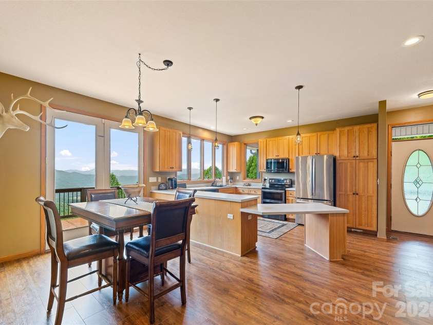 72 Tadpole Lane, Waynesville, NC 28785.  MLS# CAR4372726, YatesRealty ID 21915. Dining area 