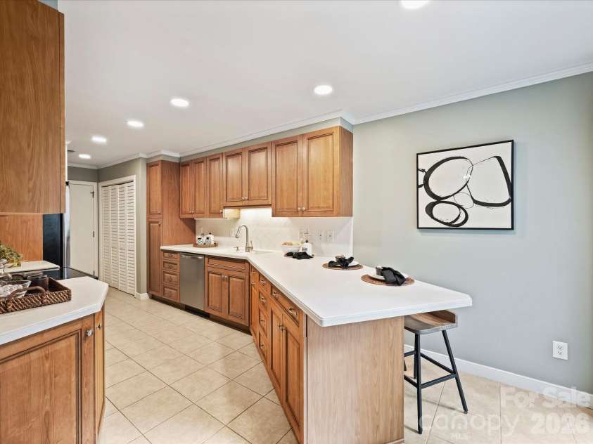 6434 Brandonwood Court, Charlotte, NC 28226.  MLS# CAR4380490, YatesRealty ID 21919. 