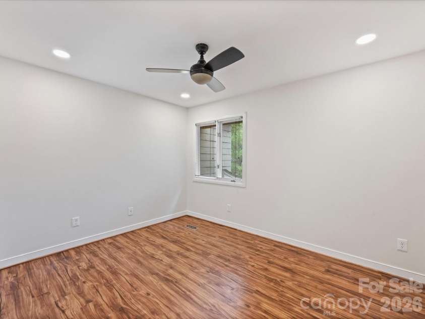 6434 Brandonwood Court, Charlotte, NC 28226.  MLS# CAR4380490, YatesRealty ID 21919. Bedroom 3