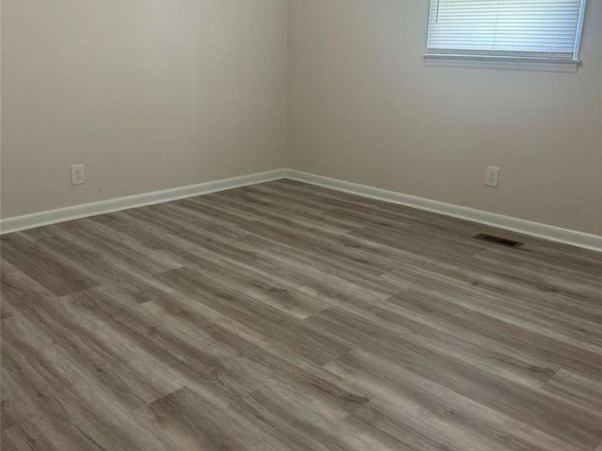 2021 Hollandale Drive, Gastonia, NC 28054.  MLS# CAR4310613, YatesRealty ID 2192. Bed #3