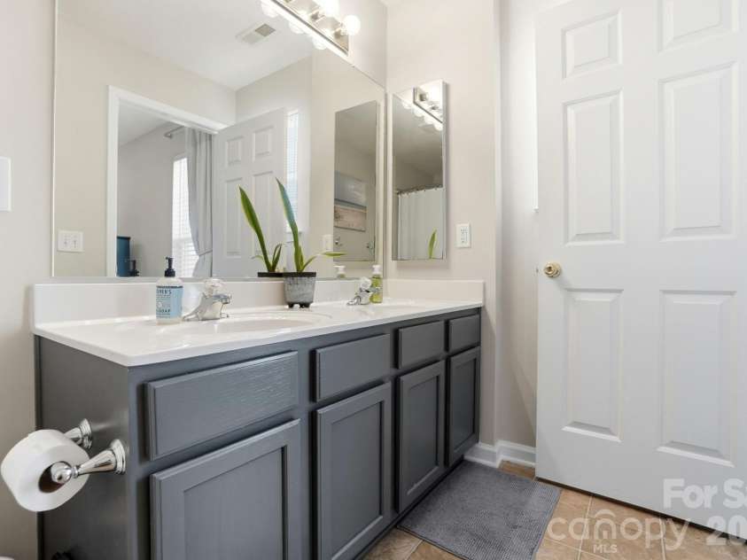 837 Dillard Road, Rock Hill, SC 29730.  MLS# CAR4315244, YatesRealty ID 2192. 