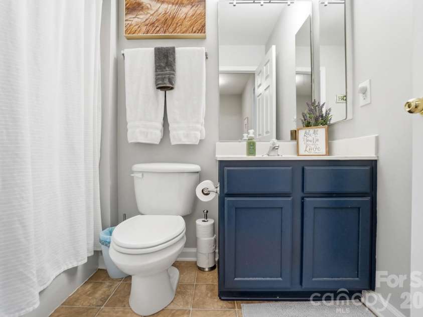 837 Dillard Road, Rock Hill, SC 29730.  MLS# CAR4315244, YatesRealty ID 2192. Secondary Bathroom