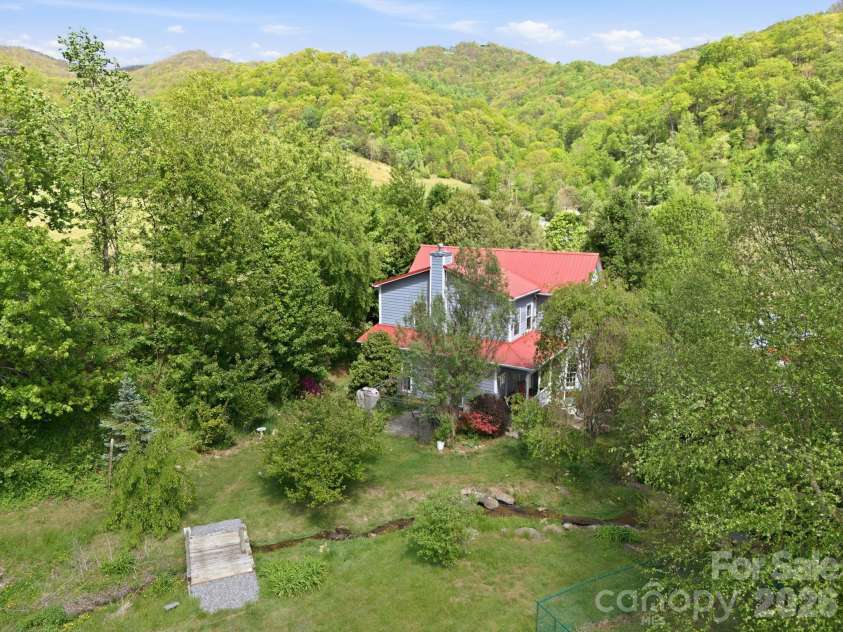 2225 Bald Creek Road, Clyde, NC 28721.  MLS# CAR4375884, YatesRealty ID 21920. 