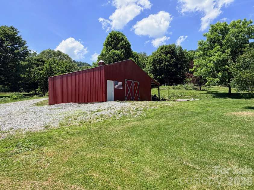 2225 Bald Creek Road, Clyde, NC 28721.  MLS# CAR4375884, YatesRealty ID 21920. 