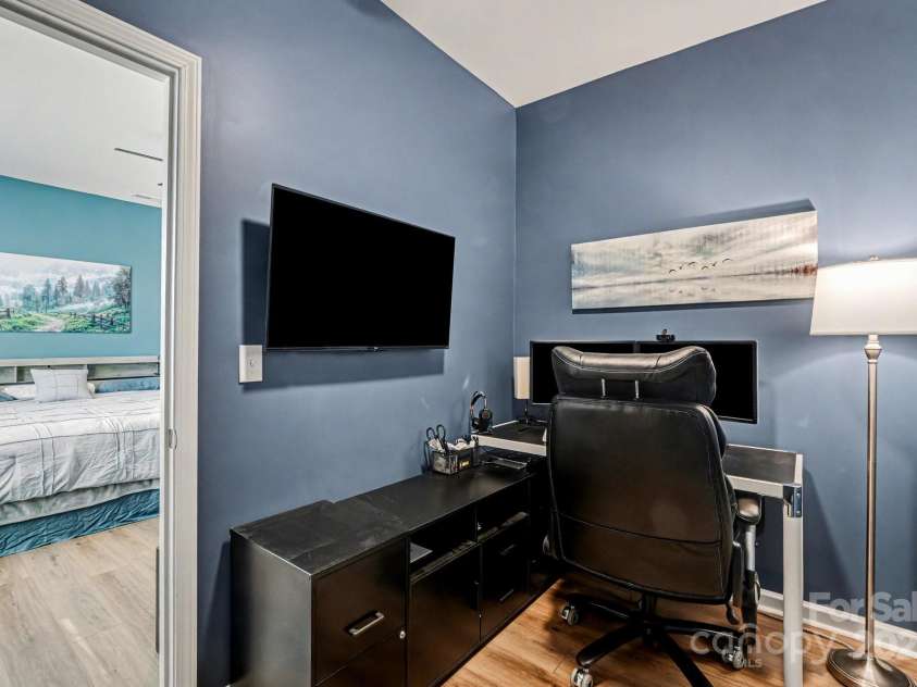 125 White Apple Way, Statesville, NC 28625.  MLS# CAR4329782, YatesRealty ID 21922. 