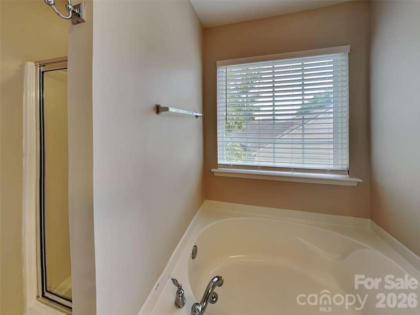 2882 Deep Cove Drive, Concord, NC 28027.  MLS# CAR4380921, YatesRealty ID 21923. 