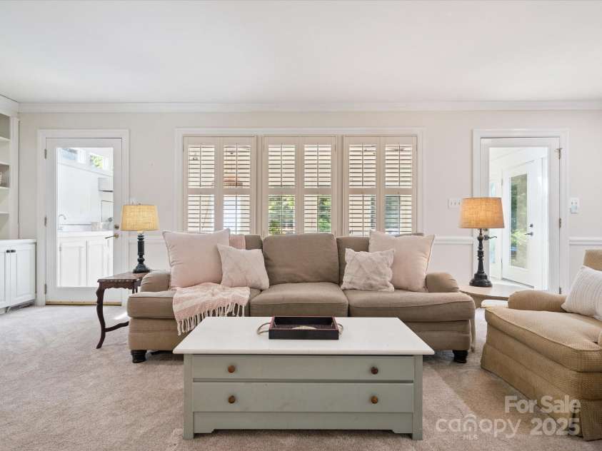 2032 Greenbrook Parkway, Matthews, NC 28104.  MLS# CAR4270703, YatesRealty ID 21924. 