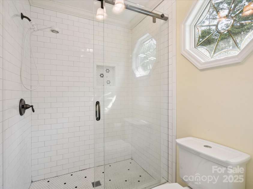 2032 Greenbrook Parkway, Matthews, NC 28104.  MLS# CAR4270703, YatesRealty ID 21924. 