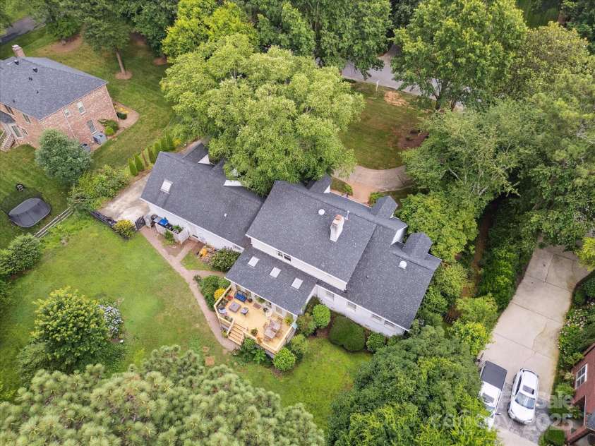 2032 Greenbrook Parkway, Matthews, NC 28104.  MLS# CAR4270703, YatesRealty ID 21924. 