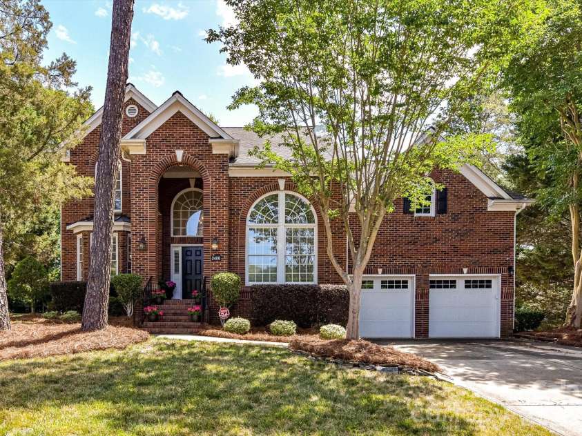 3406 Abbey Hill Lane, Charlotte, NC 28210.  MLS# CAR4360695, YatesRealty ID 21924. 