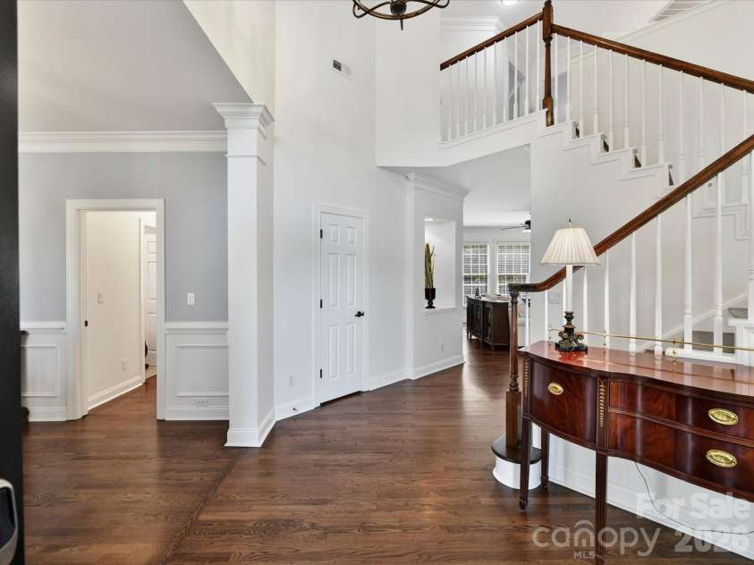 3406 Abbey Hill Lane, Charlotte, NC 28210.  MLS# CAR4360695, YatesRealty ID 21924. 