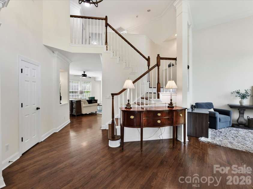 3406 Abbey Hill Lane, Charlotte, NC 28210.  MLS# CAR4360695, YatesRealty ID 21924. 