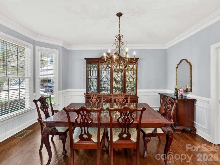 3406 Abbey Hill Lane, Charlotte, NC 28210.  MLS# CAR4360695, YatesRealty ID 21924. 