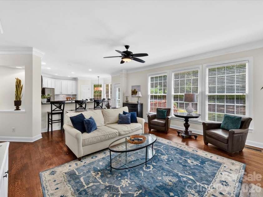 3406 Abbey Hill Lane, Charlotte, NC 28210.  MLS# CAR4360695, YatesRealty ID 21924. 